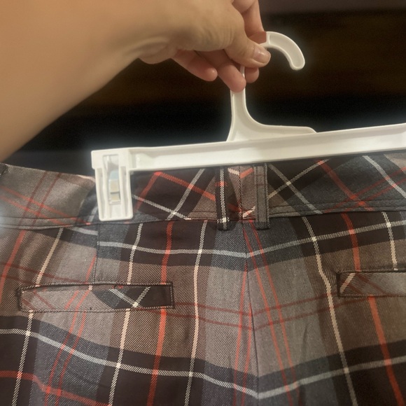 B.Tru multiple - stripe capri pants - Picture 4 of 4